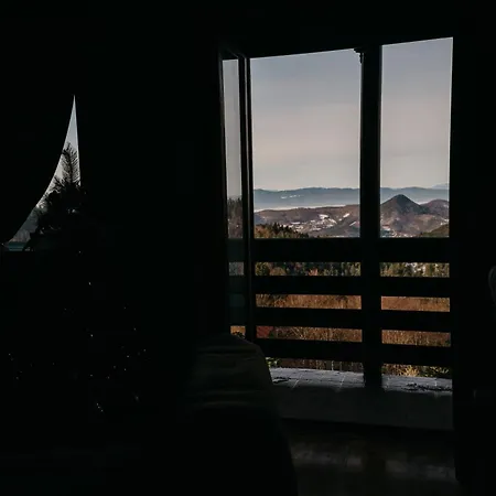 Planinska Kuca Tasic, Tara Mokra Gora