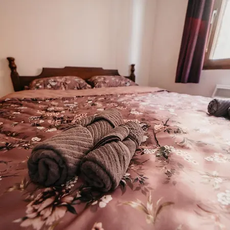 Planinska Kuca Tasic, Tara * Mokra Gora