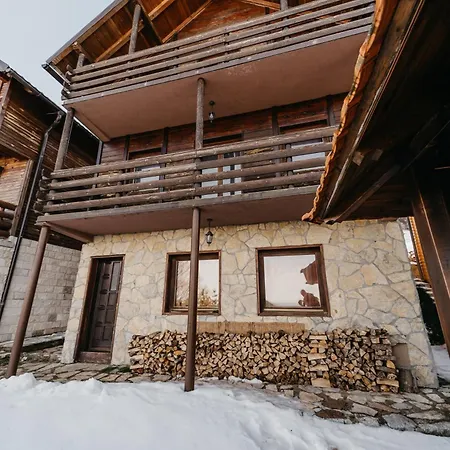 Planinska Kuca Tasic, Tara Mokra Gora